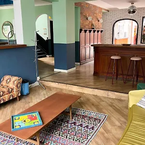 Marietta - House Of Social Travellers Bogota